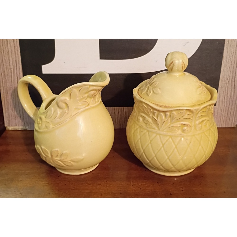 Isabella Ivory JCPenny Home Collection Sugar Bowl And Creamer